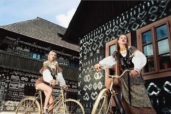 Братиславский фотограф доказал, что и в деревне может быть настоящий fashion