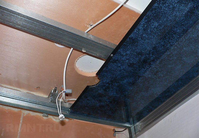 Реечный потолок в ванной комнате своими руками