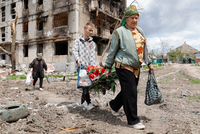«Наконец-то этот ад закончился» Очереди за едой, допросы и руины городов. Каким увидели Донбасс российские волонтеры