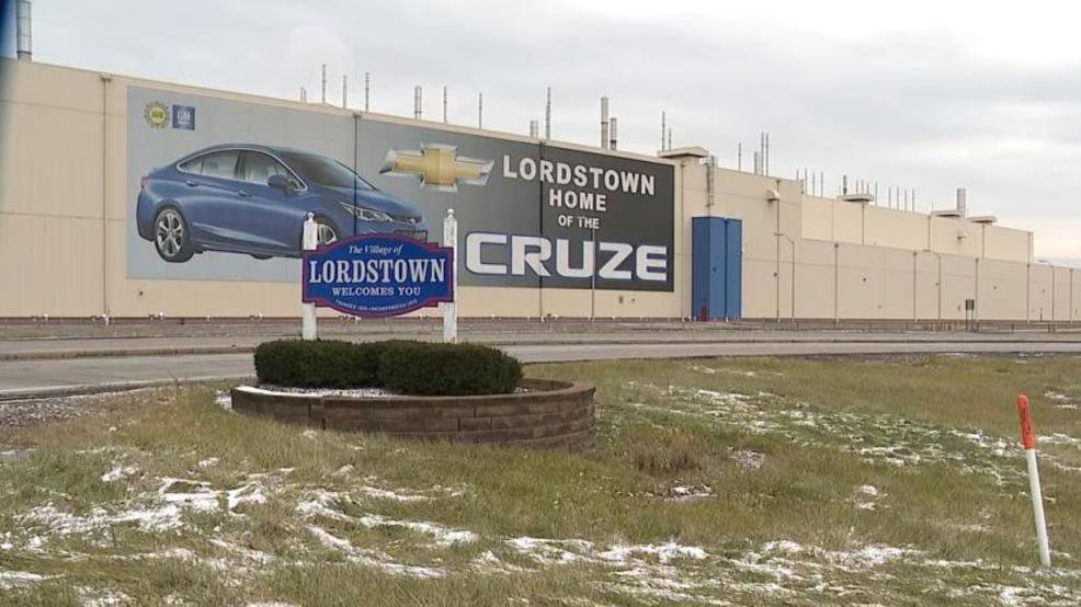 Бизнесмен хотел скупить тысячи «Крузов» 