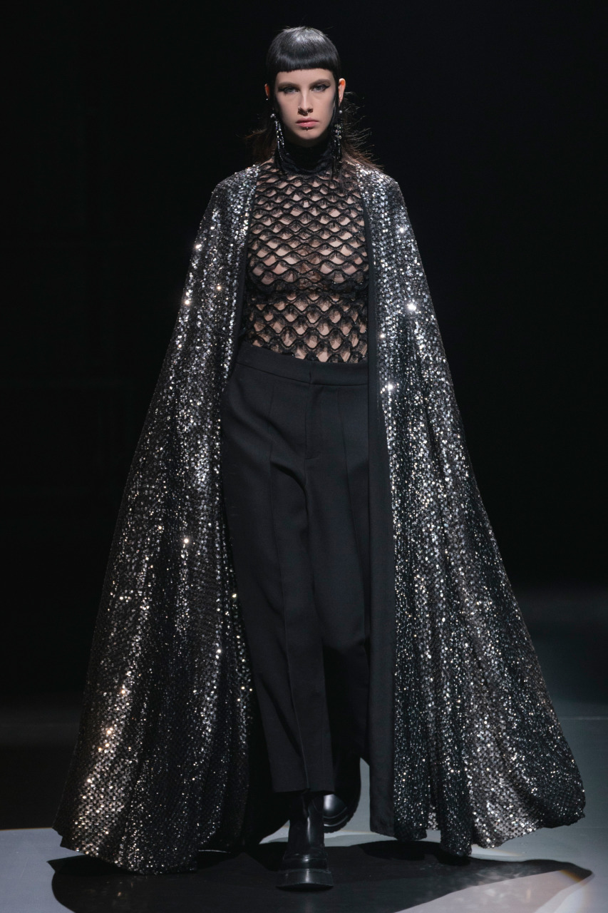 Valentino осень-зима 2021/22