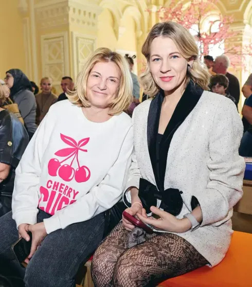 Андрей Малахов и Андрей Колёсников с женой в зале, дети Натальи Бардо, Александры Ребенок и Ирины Зарьковой — на подиуме: в ГУМе прошёл показ BoscoBambino Ирины, Марюса, Натальи, Бардо, Екатерины, Ребенок, Александры, Колесников, женой, Андрей, РебенокСын, ВайсбергаДети, московском, КолесниковаСын, Андрея, ЗарьковойСын, дочерьюДочь, Кукояки, Денис, ЗемскойПоказ