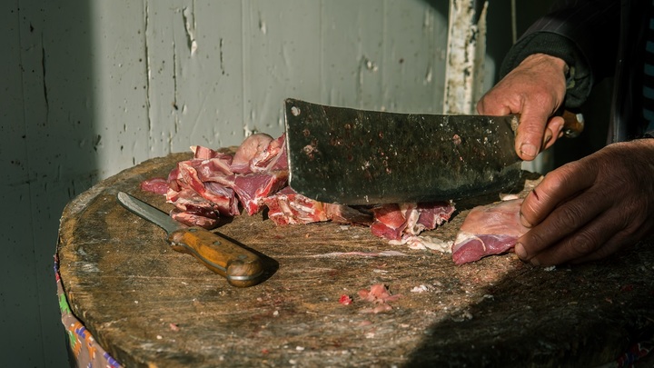 "МНЕ НУЖНО СВЕЖЕЕ МЯСО": В УДМУРТИИ АЗЕРБАЙДЖАНСКИЕ НАСИЛЬНИКИ РУССКИХ ДЕВУШЕК СБЕЖАЛИ ОТ ВОЗМЕЗДИЯ. ЧАСТЬ III