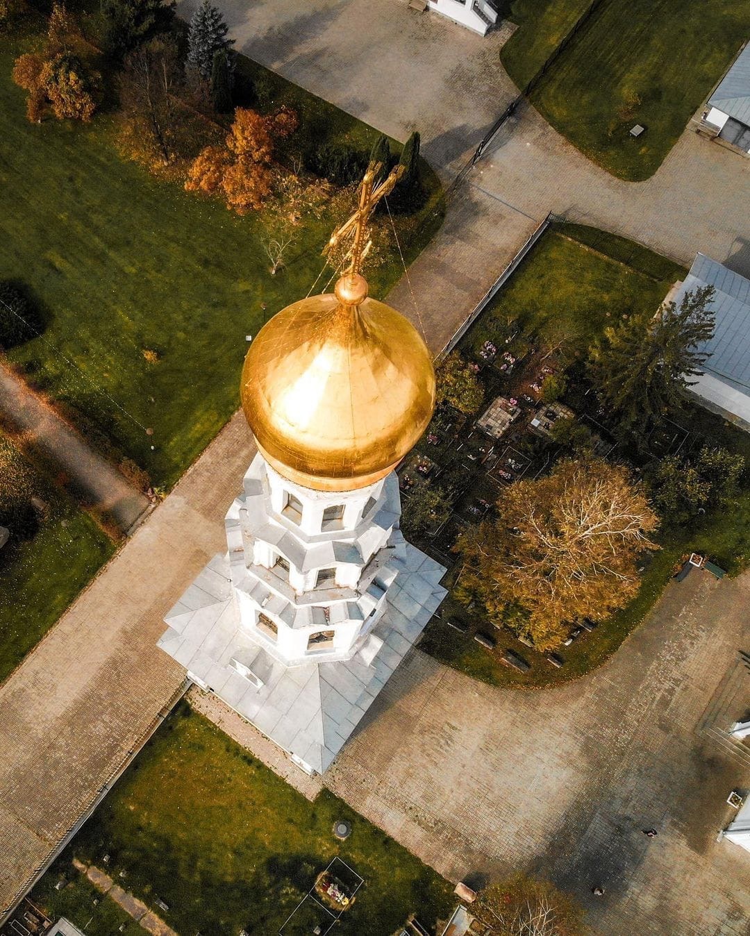 Блогер показала храмовый комплекс Успения Пресвятой Богородицы в Тверской области