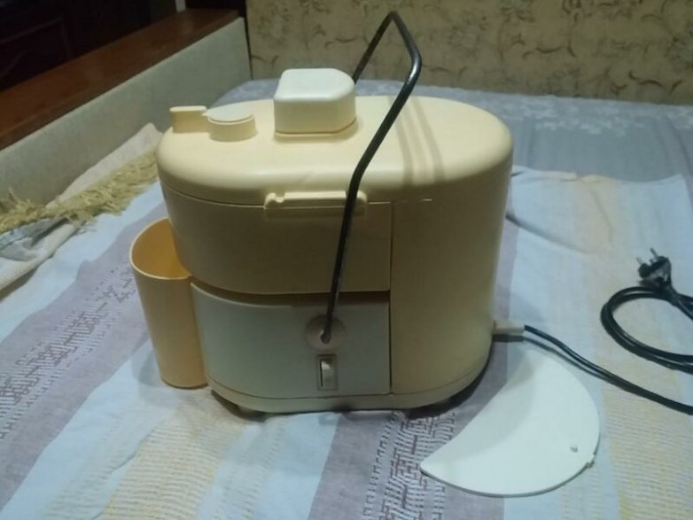 17 нужных вещей из СССР, которые ныне пылятся в гараже 17 нужных вещей из СССР, которые ныне пылятся в гараже