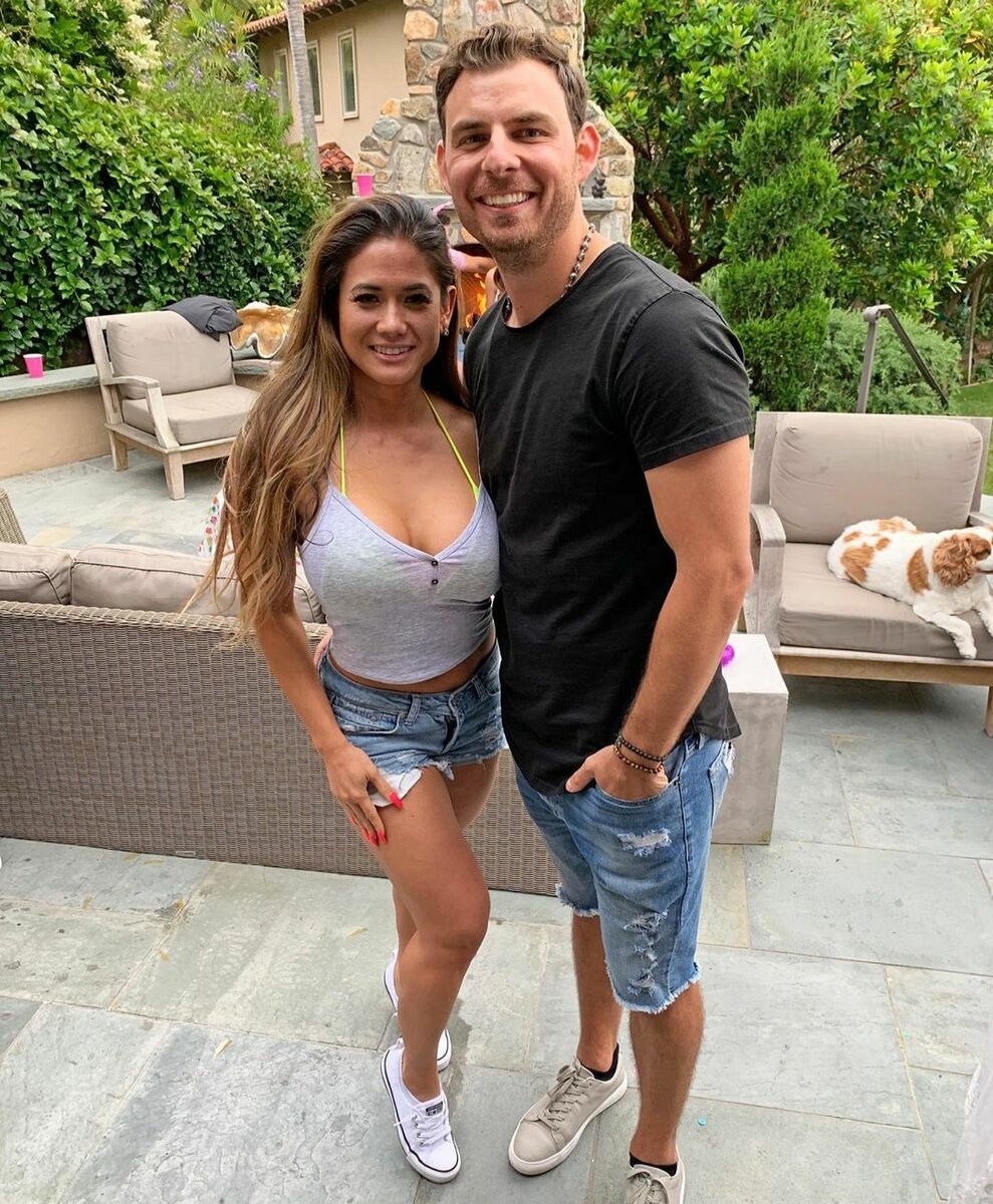 Краткая история моего переезда из США в Россию после 20 лет проживания. Я отказался от з/п в 300 тысяч в месяц.