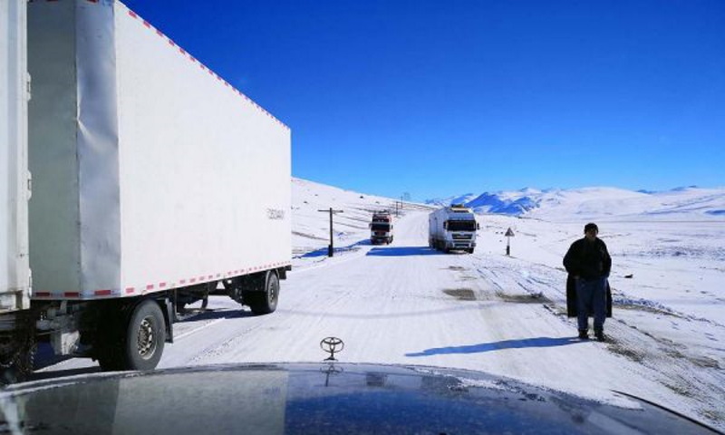 Памирское шоссе: дорога на крыше мира