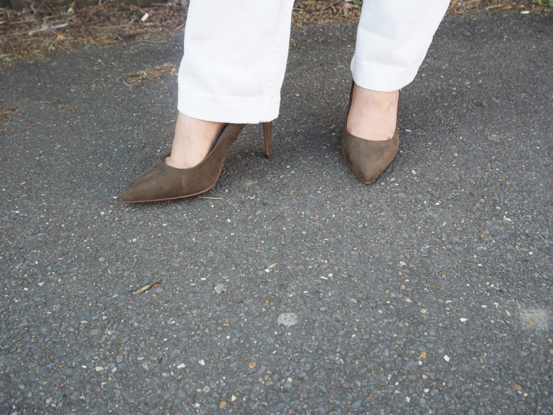 khaki heels 