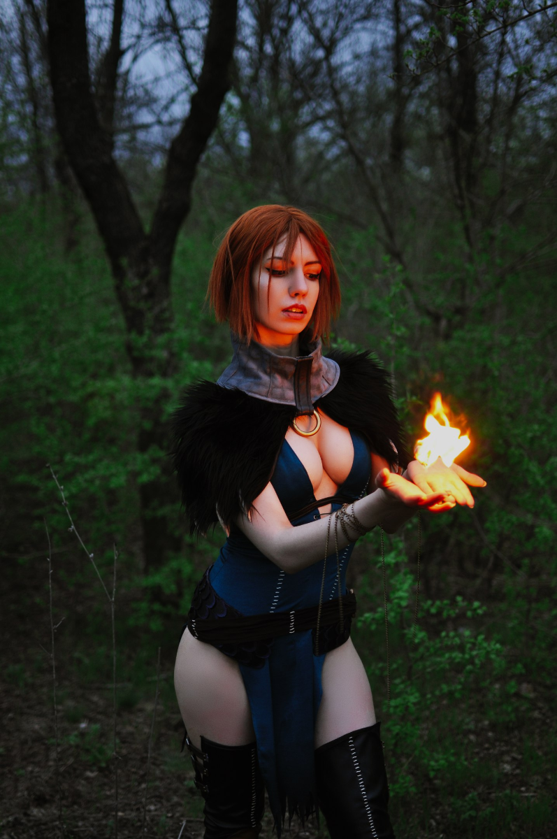 Косплей. Серый Страж - Героиня Ферелдена из Dragon Age: Начало Игры,косплей