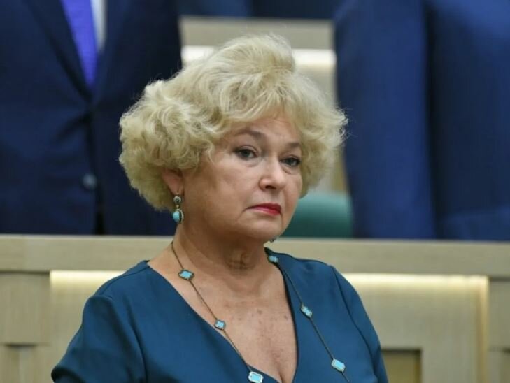 Сенатор Нарусова заявила, что «поливать» Россию и русских можно – это всего лишь «свободное» мнение