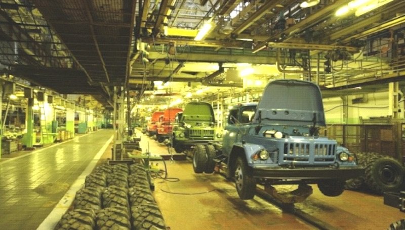 Лучшие машины ЗиЛа: золотые времена промышленного гиганта СССР