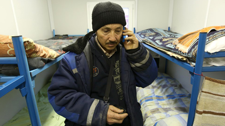 Границы закрыты, работы нет: Миллионы мигрантов грозят русским 