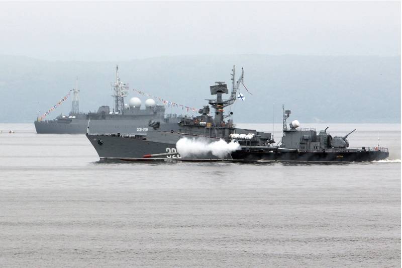 Российский флот будущего: для парада или для войны? Российский флот будущего: для парада или для войны? вмф