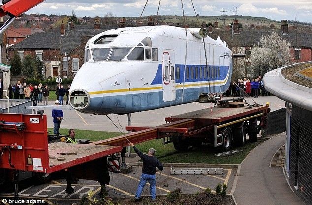 Школьный самолет 