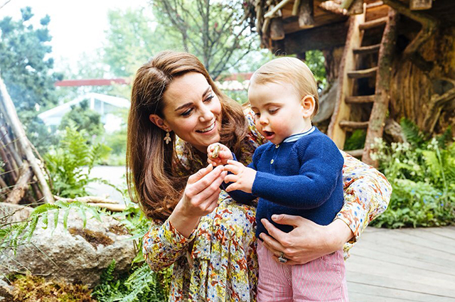 Онлайн-встреча с родными и мамин торт: как пройдет день рождения младшего сына Кейт Миддлтон и принца Уильяма