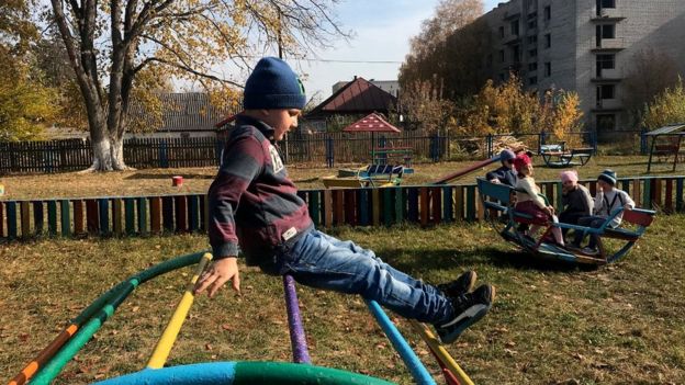 Люди, живущие вокруг зоны отчуждения, по-прежнему испытывают экономические трудности