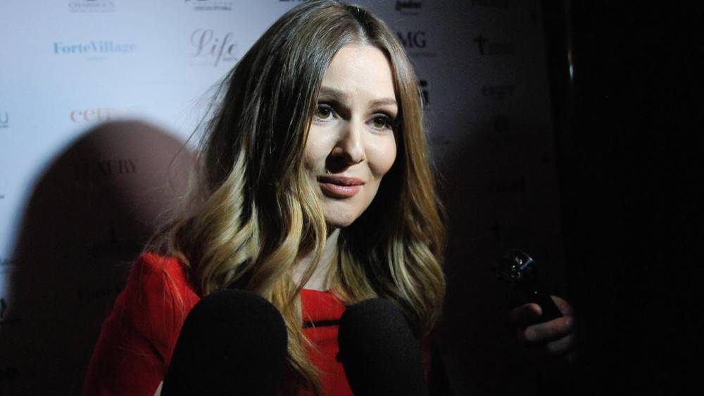 Актриса Кожевникова показала свою младшую сестру