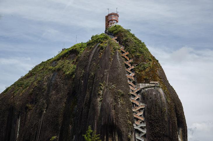 Самые крутые лестницы в мире: 7 головокружительных аттракционов жизнь,прекрасное,удивительное