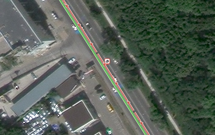 Дорога на въезде в Краснодар застыла в пробке: машина сбила человека