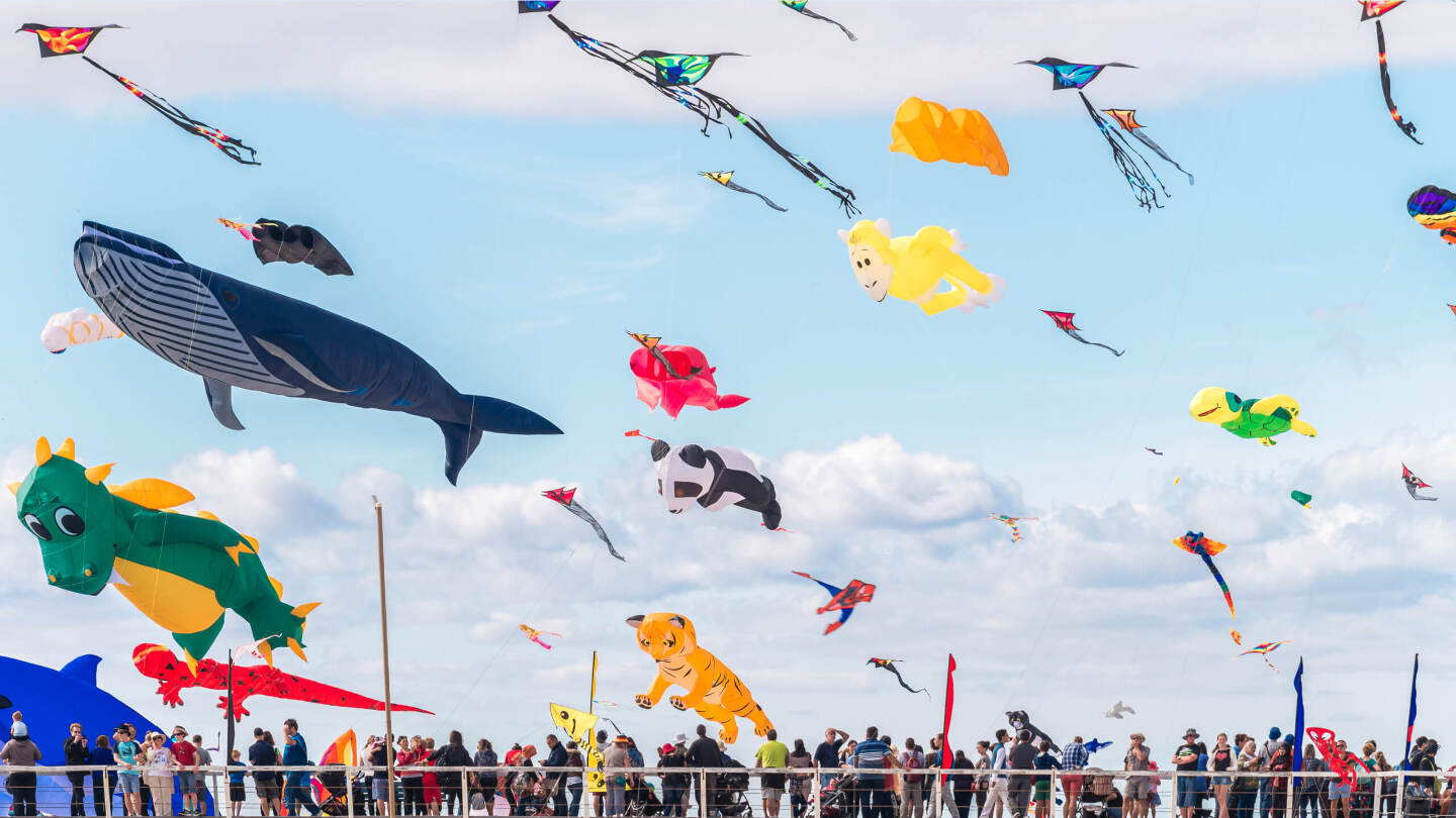 Где отмечают Новый год не 31 декабря Новый, праздник, отмечают, января, принято, время, только, праздника, отмечается, можно, когда, который, больше, другие, зимой, никто, традиции, является, Главное, здесь
