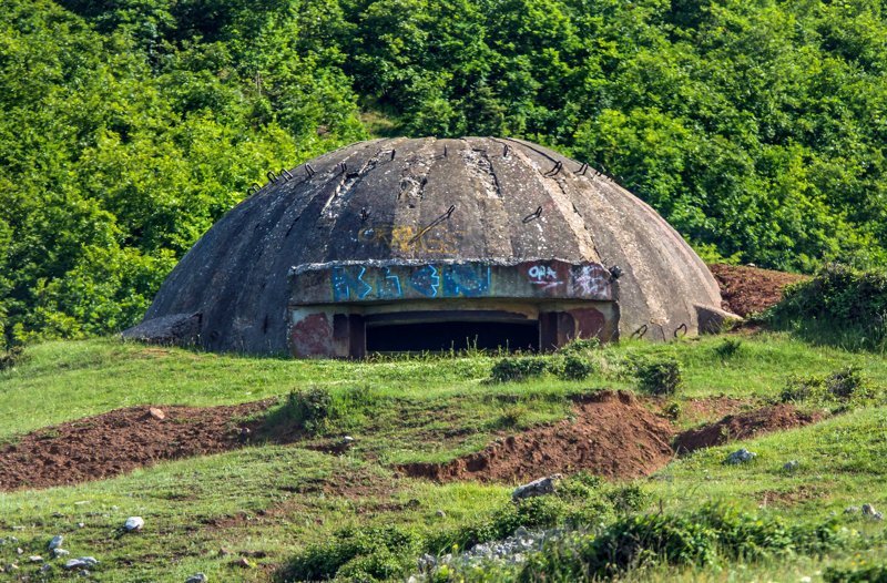 Албания: самая готовая к апокалипсису страна в мире Албания, бункер, война, город, холодная война, эстетика