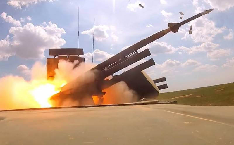 Показано, как легко российская ПВО сбивает турецкий «Байрактар» над Украиной Новости