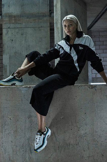 Главная деталь: выбираем аксессуары на любой вкус из новых лукбуков Главная деталь: выбираем аксессуары на любой вкус из новых лукбуков Лукбук