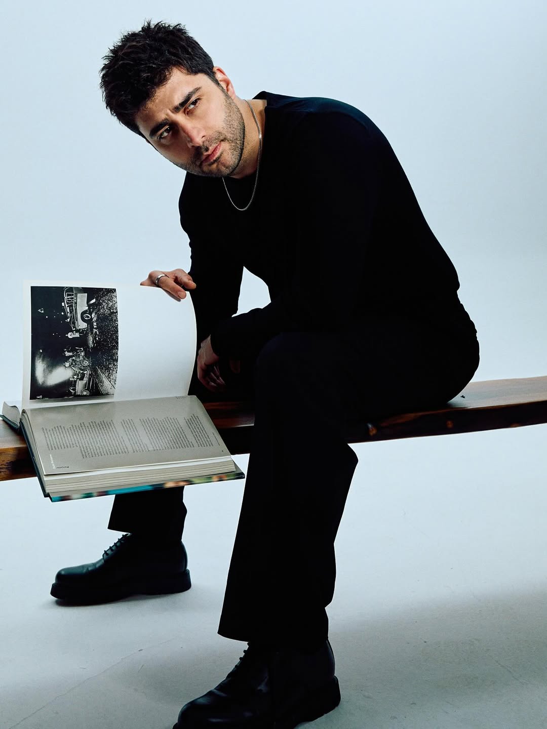 Турецкий актёр Догукан Гюнгёр задержан во время антинаркотического рейда