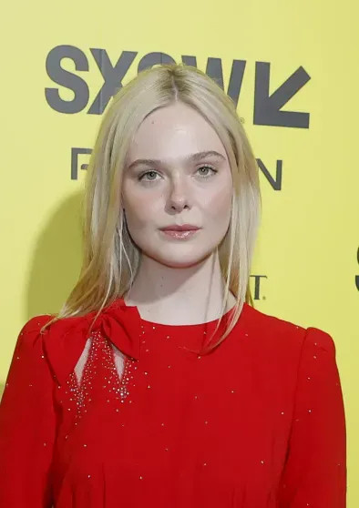 Деми Мур (в открытом платье), сёстры Дакота и Эль Фаннинг, Мишель Пфайффер посетили фестиваль SXSW — 2026 МурДеми, новый, ФаннингЭль, Дакота, Фаннинг, Мишель, Пфайффер, фильм, независимый, представила, Сестра, деньгами, проблемы, Марго, Apple, представили, сериал, фестивале, никогда, ГонсалесПфайффер