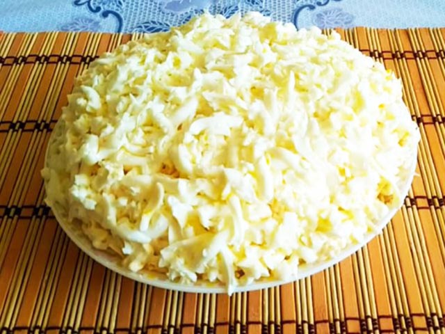 Салаты на 8 Марта – шесть вкусных рецептов Салаты на 8 Марта – шесть вкусных рецептов