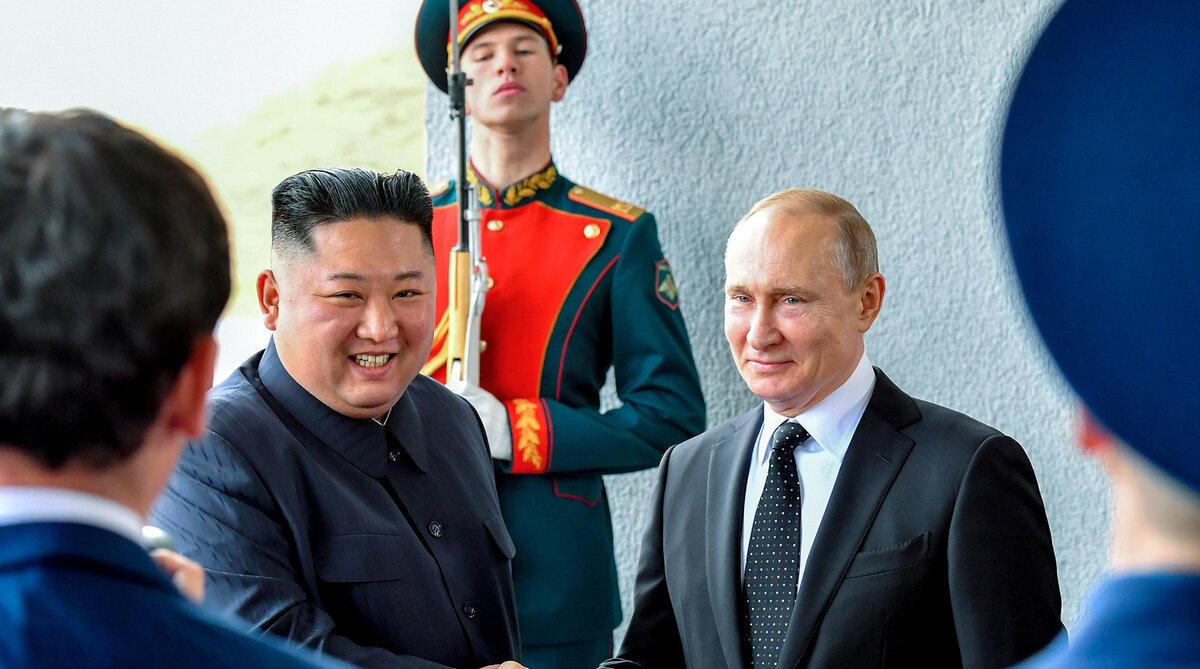 США и небратья бьют тревогу. Во время недавней калибровки было зафиксировано применения баллистических ракет якобы северокорейского происхождения.-3