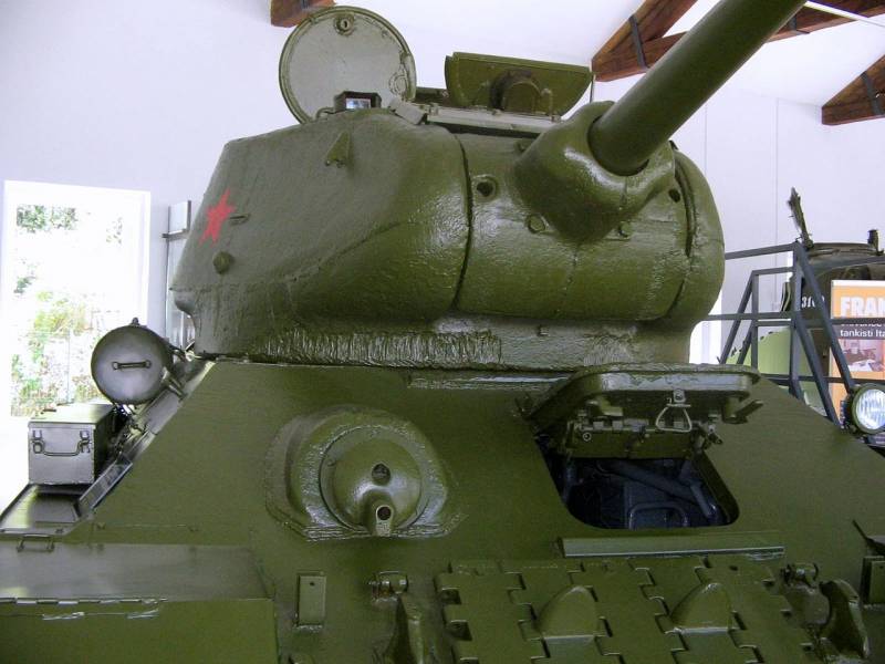 Найти и поразить: эволюция оптических средств танка Т-34 оружие,танки