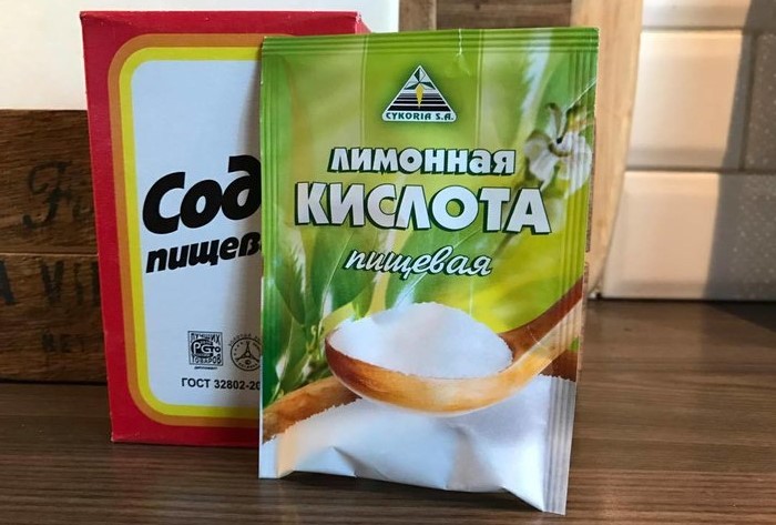 Тщательно вымешивайте тесто, чтобы не оставалось комочков соды / Фото: images11.domashnyochag.rufion.ru