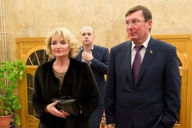 Юрий Луценко не хочет, чтобы Зеленский ехал к Путину