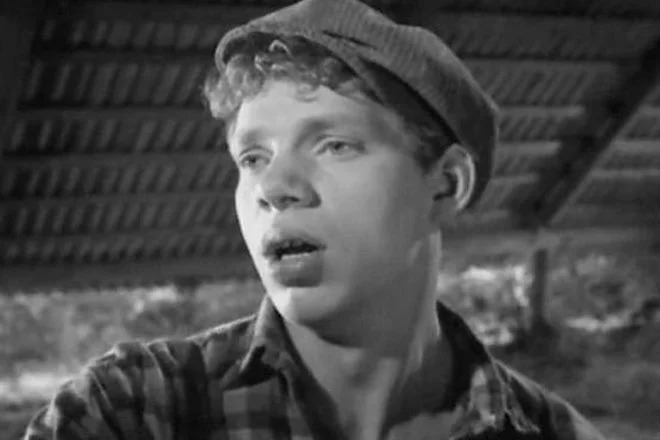 Драма Александра Потапова: любил одну, женился на других Звезды