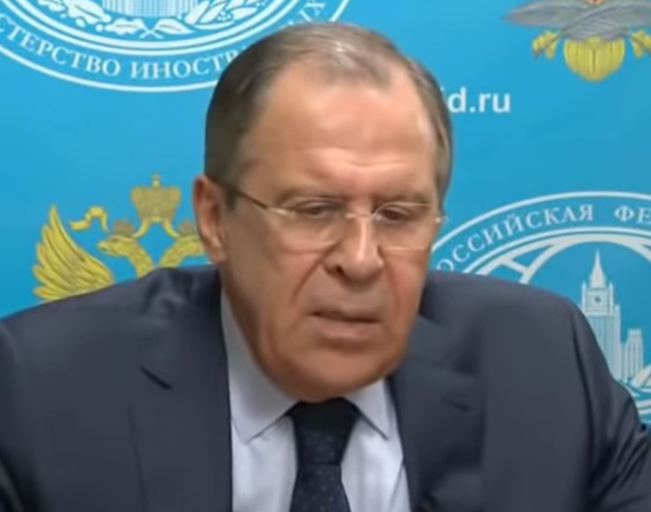 Поведение Лаврова на интервью