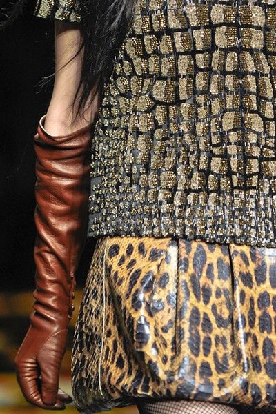 Лайковые перчатки: модели, фасоны, расцветки аксессуары