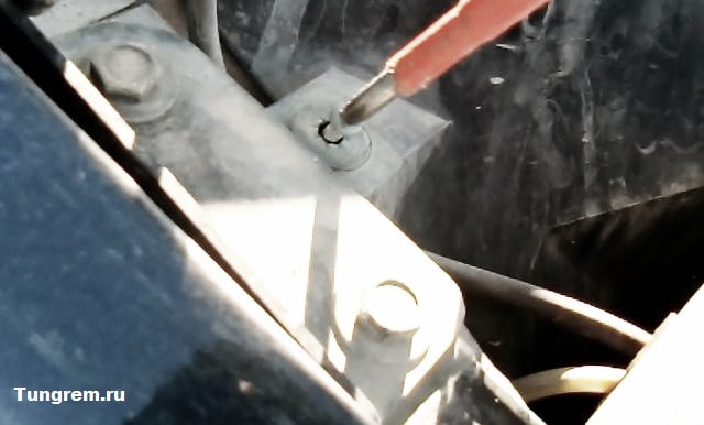 Снятие защиты салонного фильтра Лада Калина