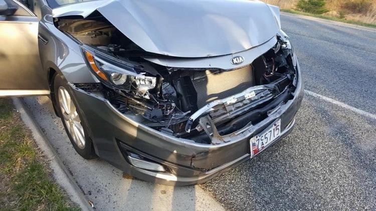 Про зоны деформации. Результат столкновения автомобилей с разницей выпуска 30 лет аварии,автомобили