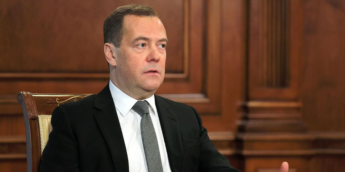 Медведев: Россия ждет встречных шагов США после задержания хакеров REvil