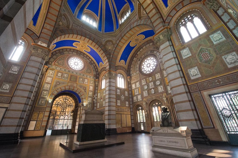 Прогулка по одному из самых красивых кладбищ в Европе Прогулка по одному из самых красивых кладбищ в Европе Европа