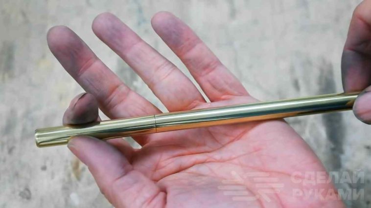 Карманный нож с ножнами из пильного диска и латунных трубок