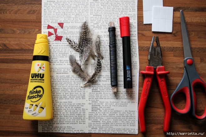 Креативные пасхальные курочки из книжных страниц Креативные пасхальные курочки из книжных страниц мастер класс