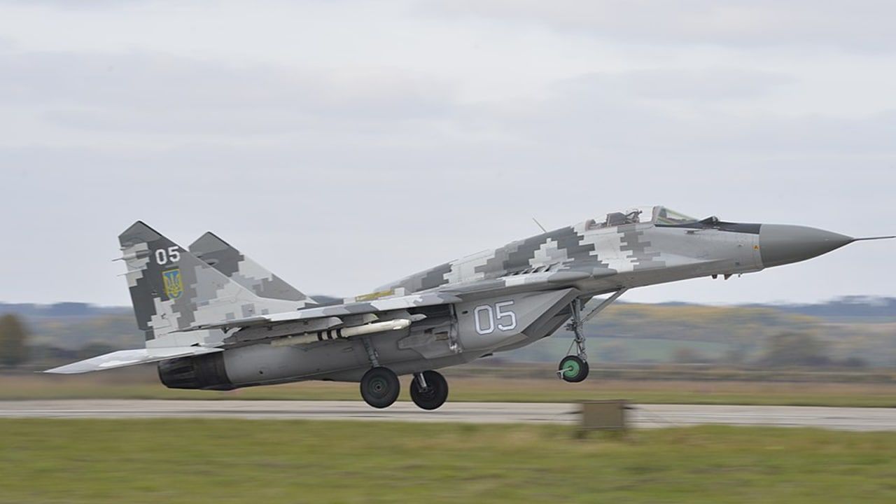 Минобороны РФ сообщило о перехвате украинского истребителя МиГ-29 средствами ПВО