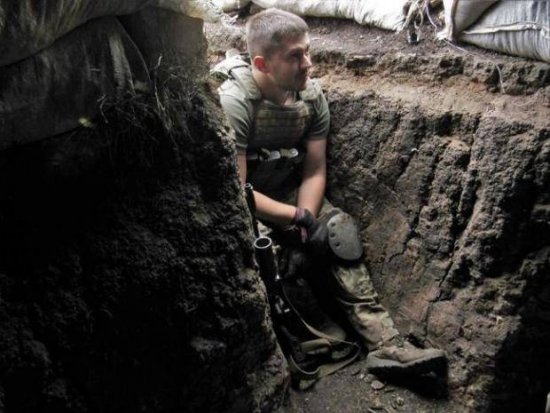 Бывший солдат армии Франции рассказал о ситуации в Донбассе: «Только страх потерь тормозит наступление Украины» Бывший солдат армии Франции рассказал о ситуации в Донбассе: «Только страх потерь тормозит наступление Украины»