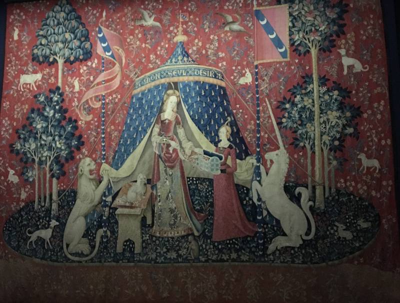 Музей Клюни: гобелены «Дама с единорогом»