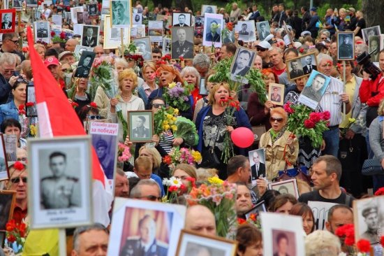 «Бессмертный полк»‍ в Одессе: «Слава президенту Путину» , «Донбасс мы с тобой!» - одесситы показали Порошенко, кто на Украине хозяин