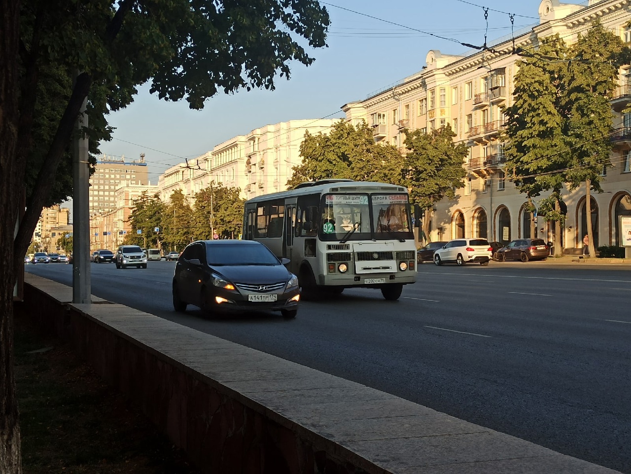 Вечерний 14. Челябинск центр города. Челябинск Тимирязева фото. Челябинск фотографии НМУ. Челябинск фото города 2022.