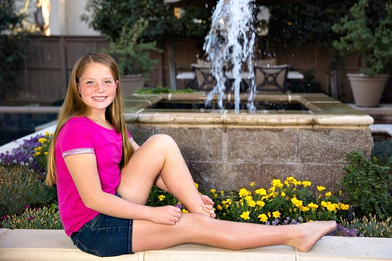 Над этой малышкой подшучивали в школе из-за лишнего веса — но сегодня её не узнать 