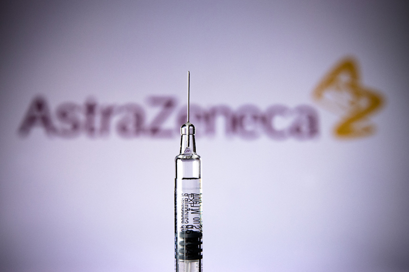 Украинский министр обвинил Россию в проблемах с вакциной AstraZeneca в ЕС Украинский министр обвинил Россию в проблемах с вакциной AstraZeneca в ЕС